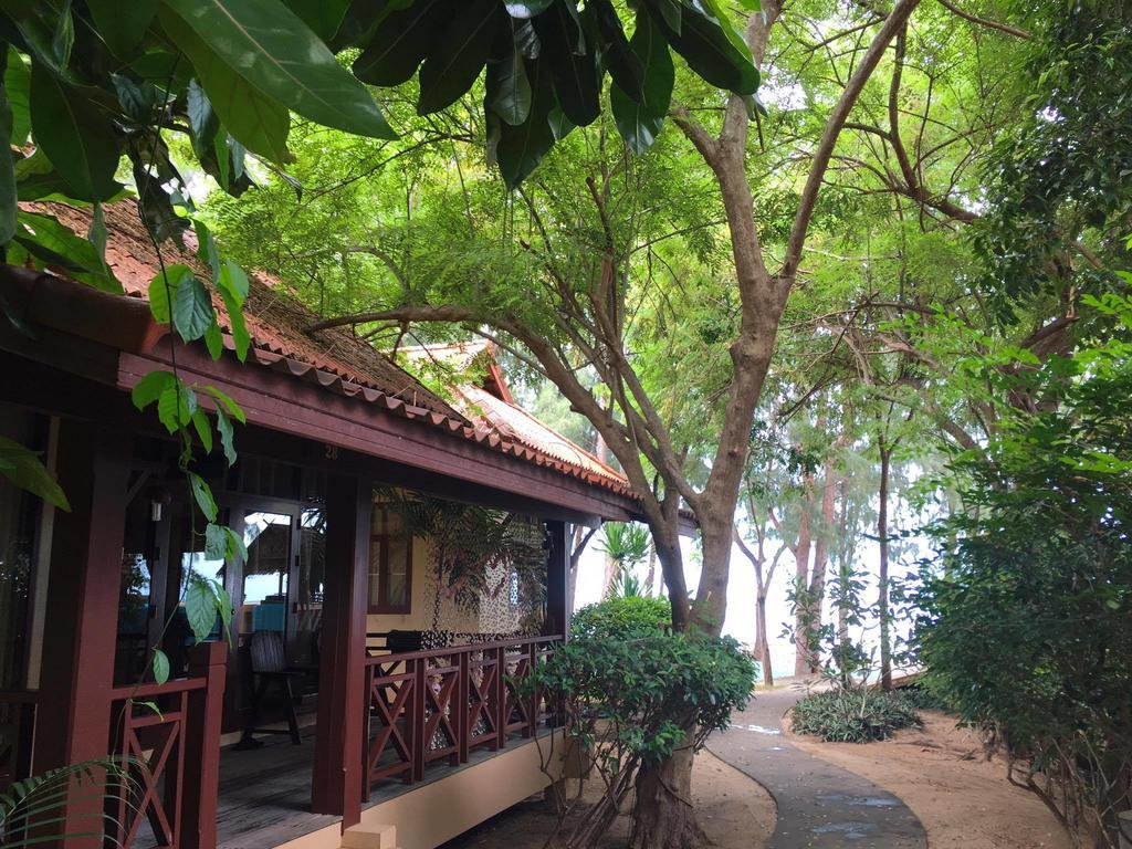 Bayview Beach Resort Ban Krut  Buitenkant foto