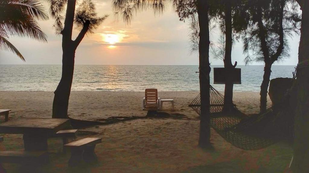 Bayview Beach Resort Ban Krut  Buitenkant foto