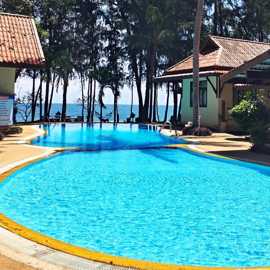 Bayview Beach Resort Ban Krut  Buitenkant foto